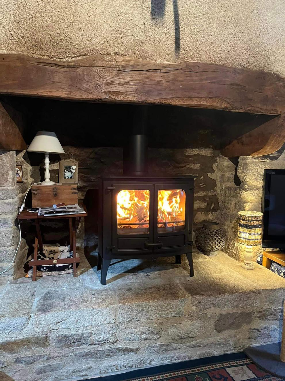 Pose d'un poêle à bois Island III Pose d'un poêle à bois Island III