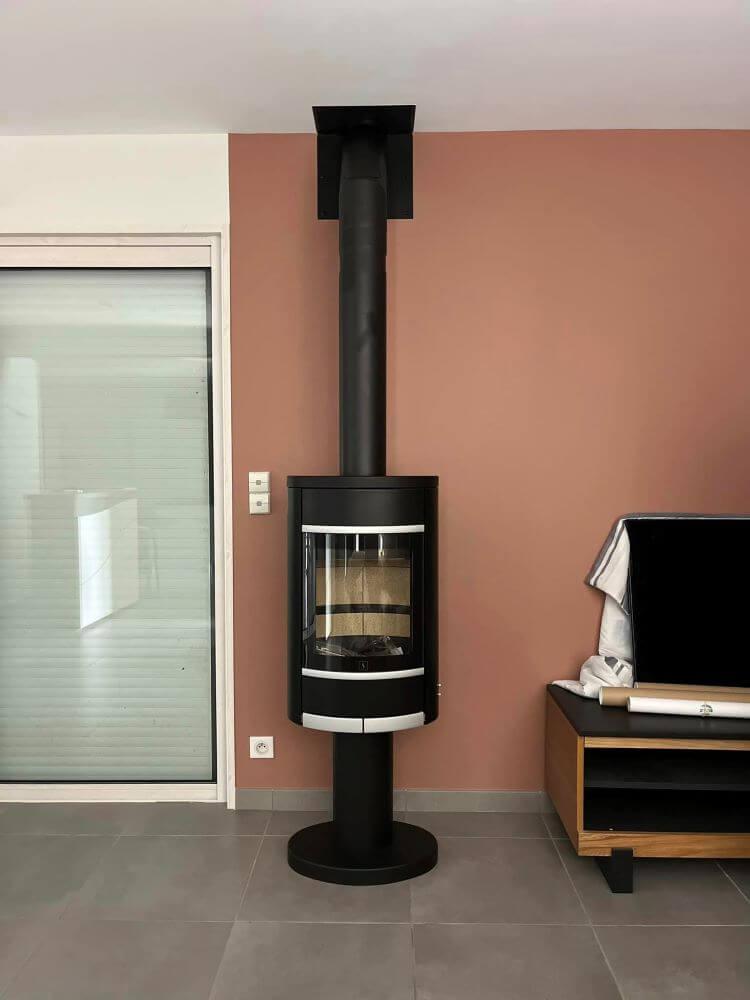 Pose d'un poêle à bois sur la commune de Fouesnant Pose d'un poêle à bois sur la commune de Fouesnant