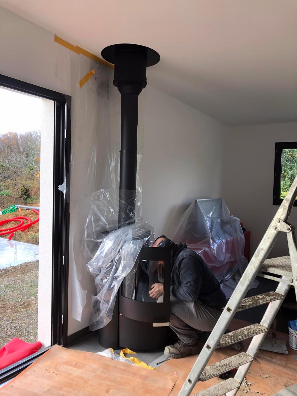 Pose d'un poêle à Pleuven Pose d'un poêle à Pleuven