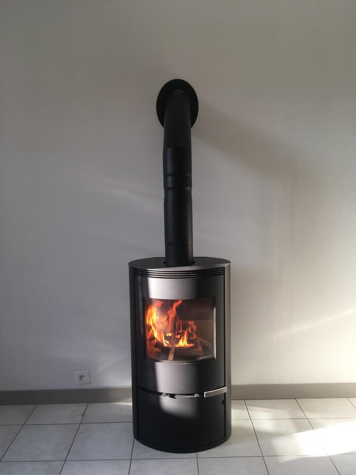 Pose d'un poêle à bois