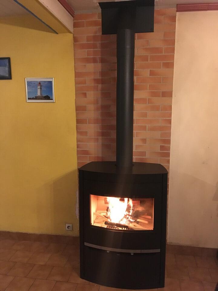 Pose d'un poêle à bois Pose d'un poêle à bois