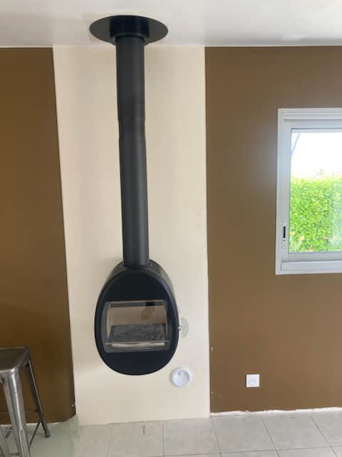 Pose d'un poêle à bois sur la commune de Pleuven Pose d'un poêle à bois sur la commune de Pleuven