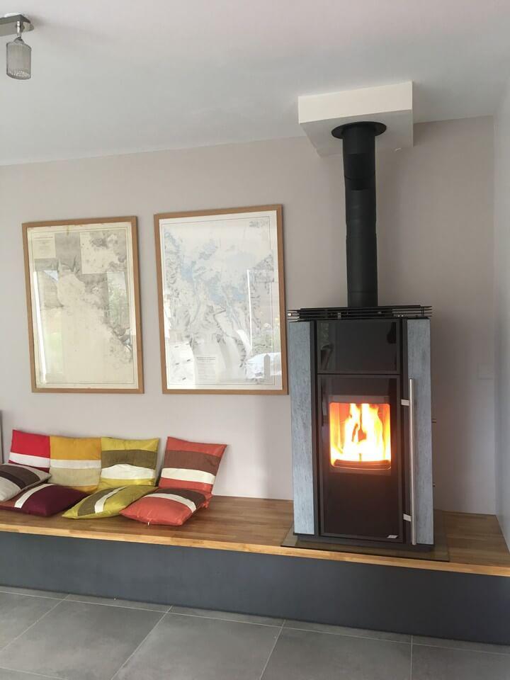 Pose d'un poêle à bois Pose d'un poêle à bois