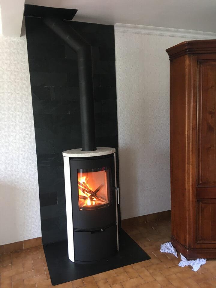 Pose d'un poêle à bois Pose d'un poêle à bois