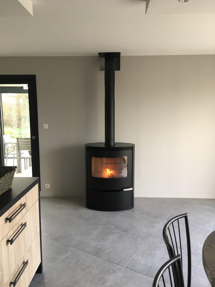 Pose d'un poêle à bois Pose d'un poêle à bois